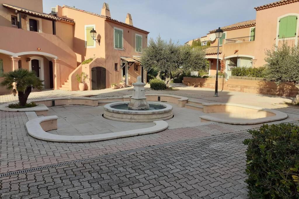 Bel Appartement Dans Le Golfe De Saint Tropez Les Issambres Exterior photo